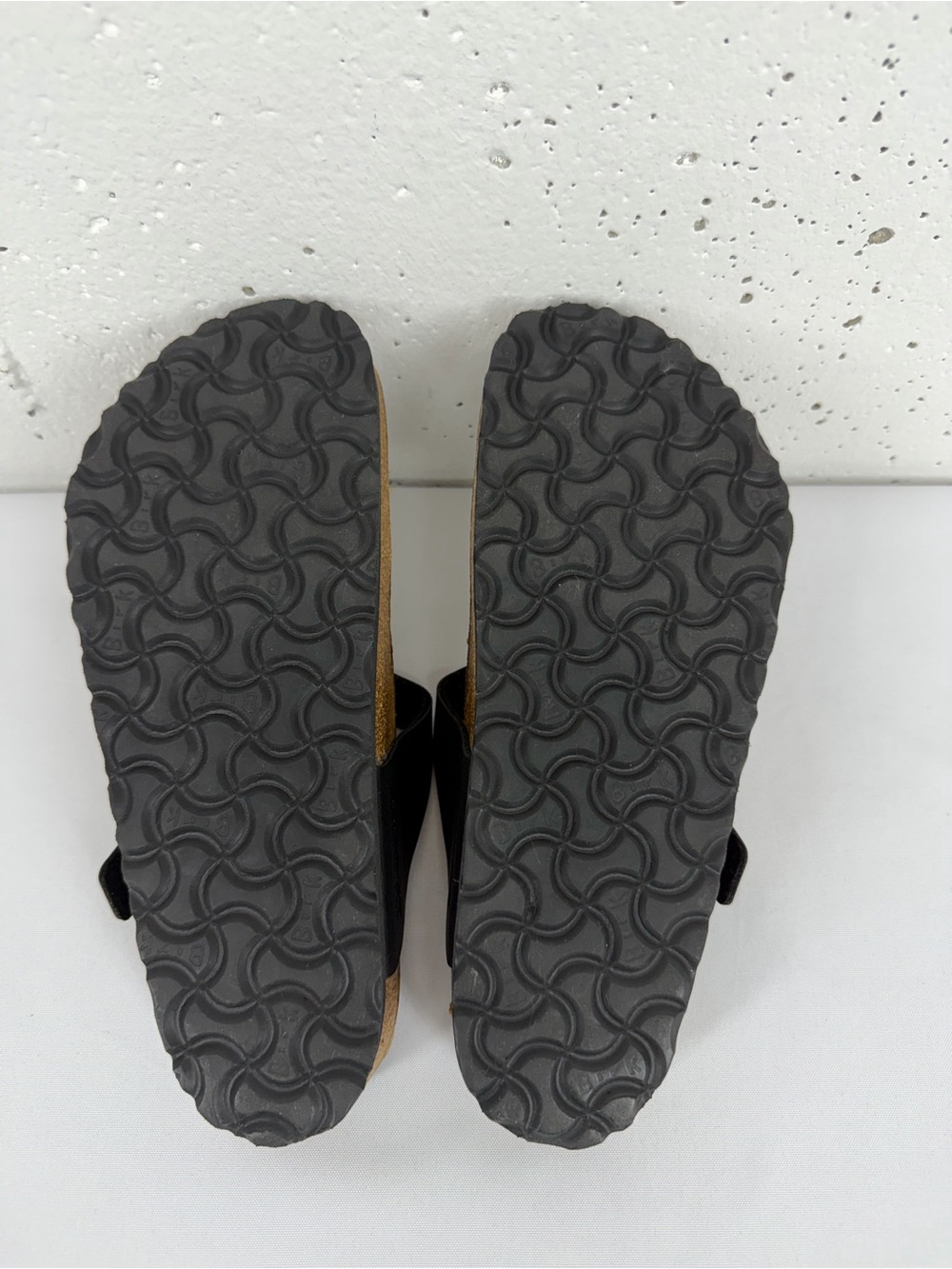 Birkenstock Women’s size 38 / 7 Gizeh Black Thong Sandals - Picture 10 of 13